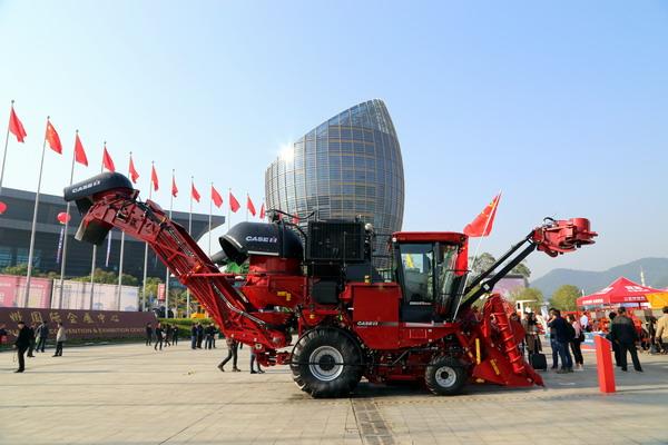 2016中国甘蔗机械化博览会在广西柳州盛大开幕